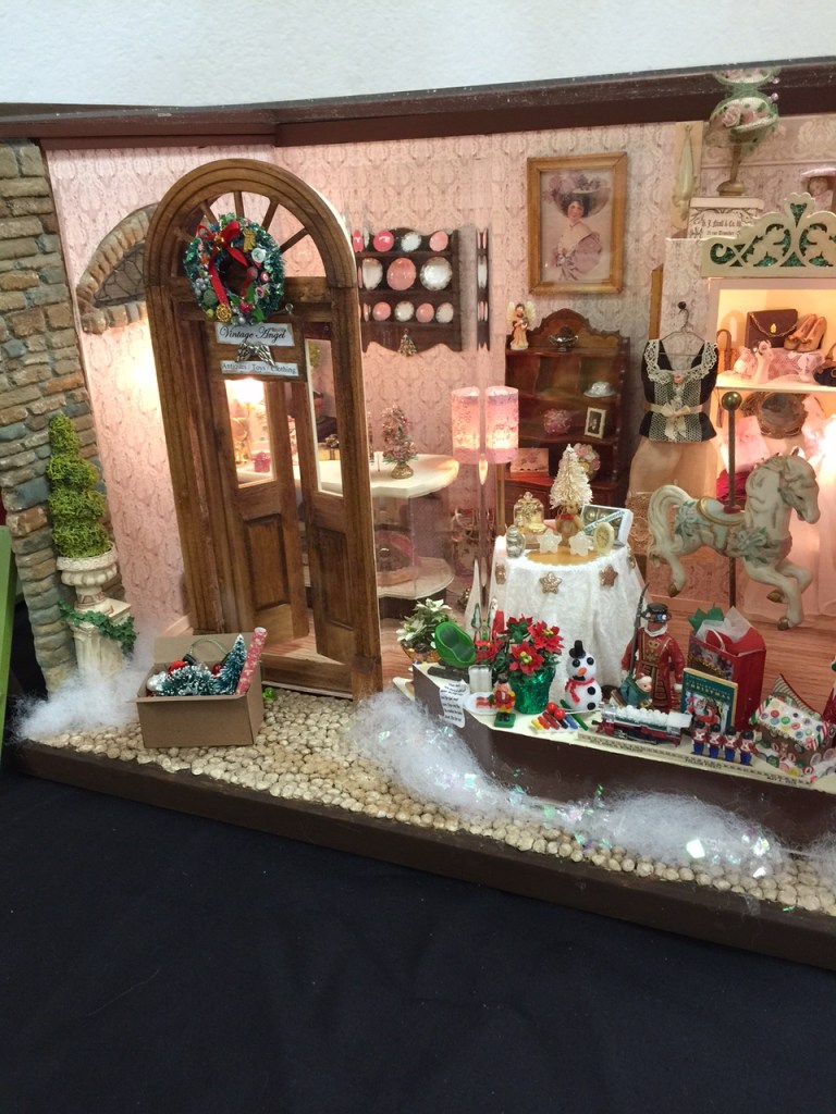 laurie-parker-xmas-shop