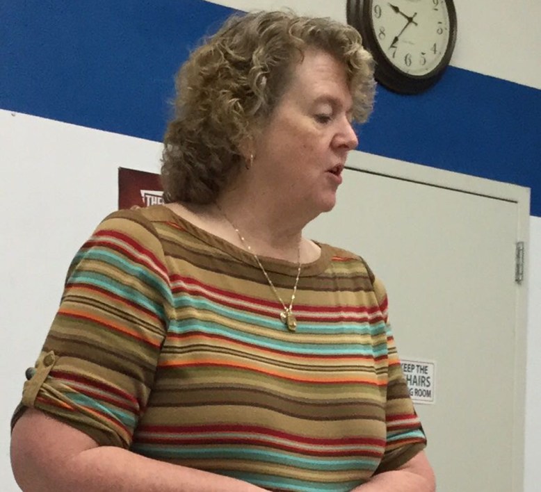 Debbie Young teaching the 1/4 scale bungalow.