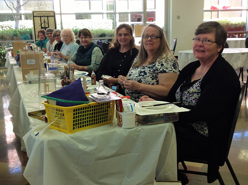 MiniCal's 2016 Shabby Chic Shelf Workshop