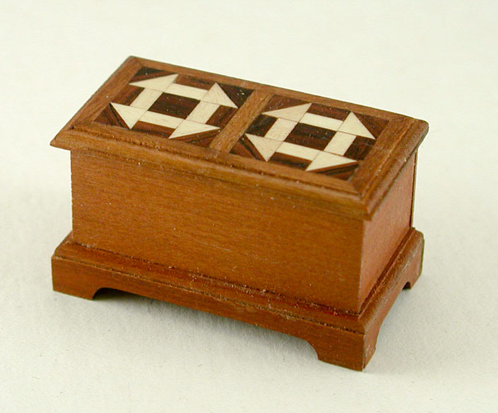 Good Sam workshop: Sewing Box with Monkey Wrench Quilt Pattern on Lid by Pam and Pete Boorum