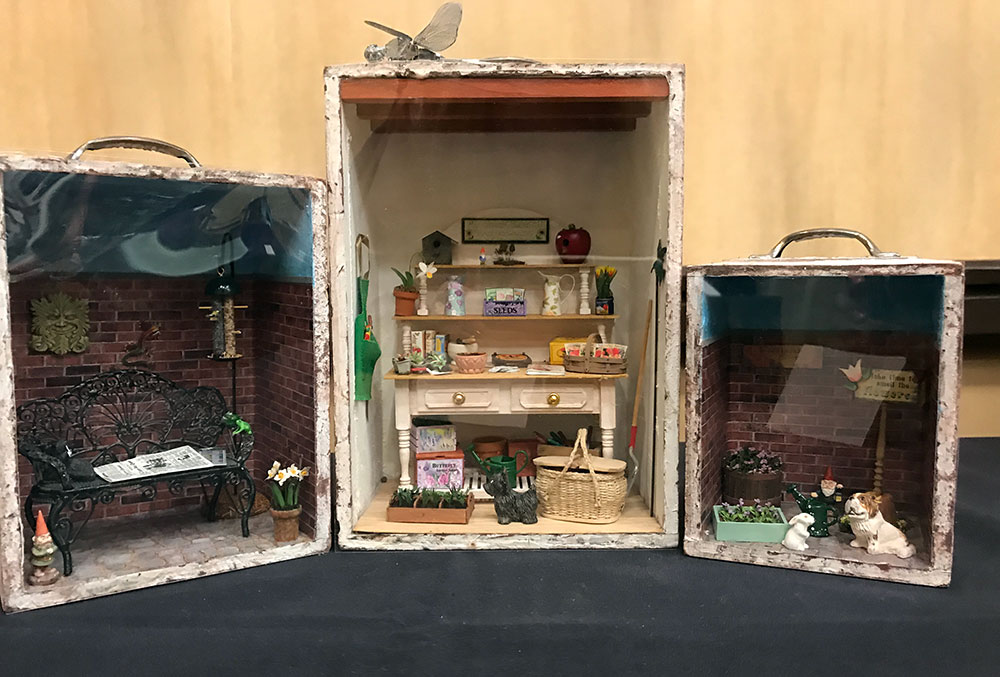 Jennifer Rich exhibits